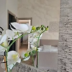 Dimora Sole Del Sud 3* 우겐토