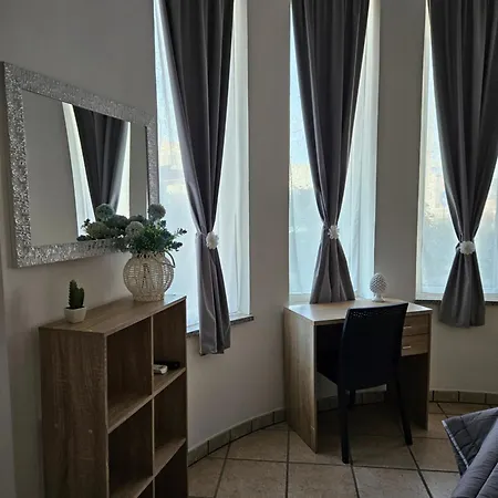 Dimora Sole Del Sud 3* 우겐토