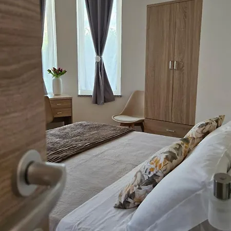 Dimora Sole Del Sud Bed & Breakfast 3*