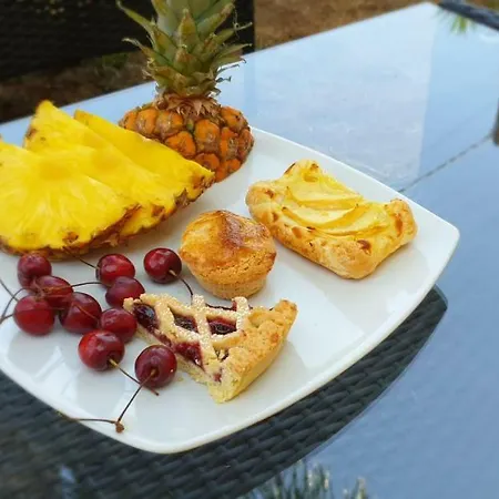 Oda ve Kahvaltı Dimora Sole Del Sud Ugento